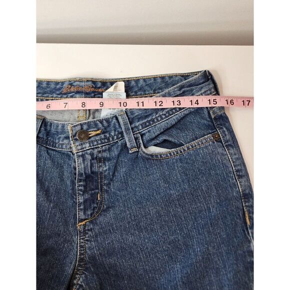 Eddie Bauer Classic Fit Size 4 Straight Jeans - Picture 5 of 9